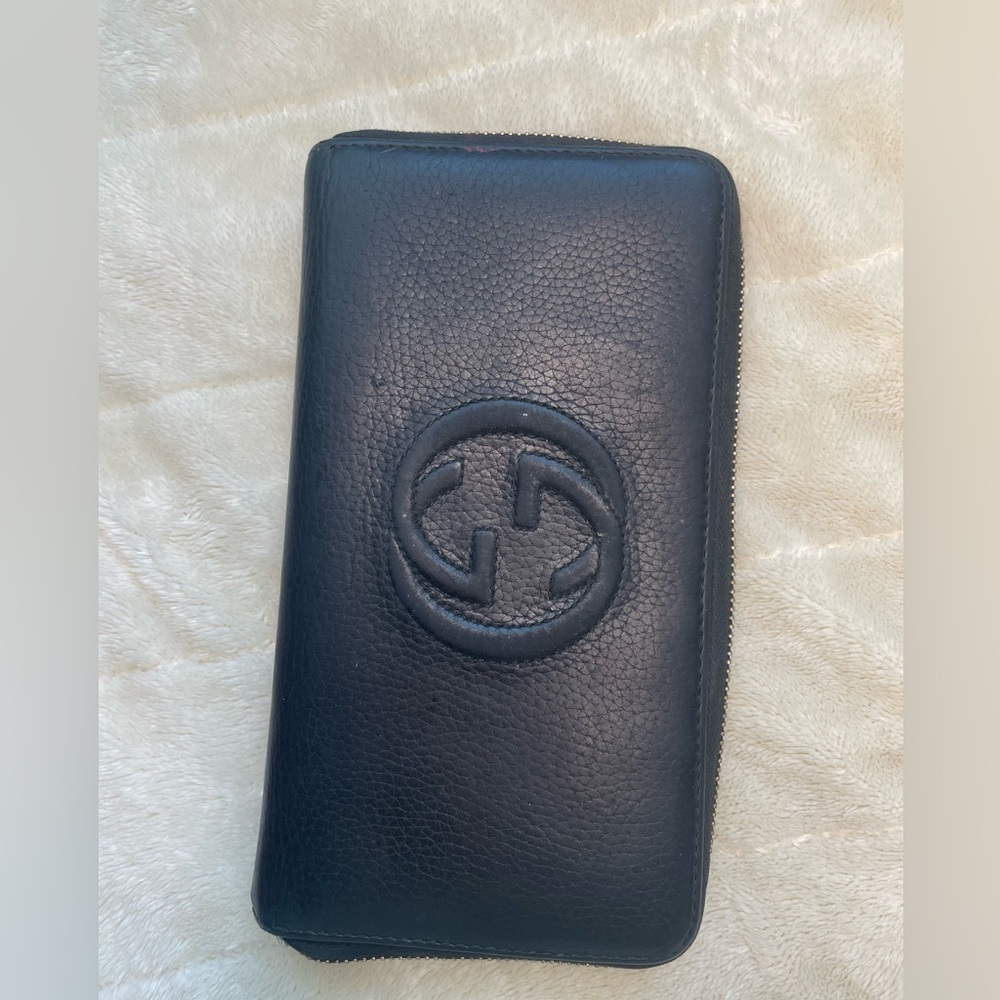 Authentic Gucci Wallet